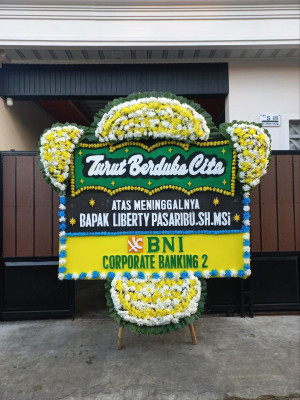 Papan Bunga Duka di Pademangan